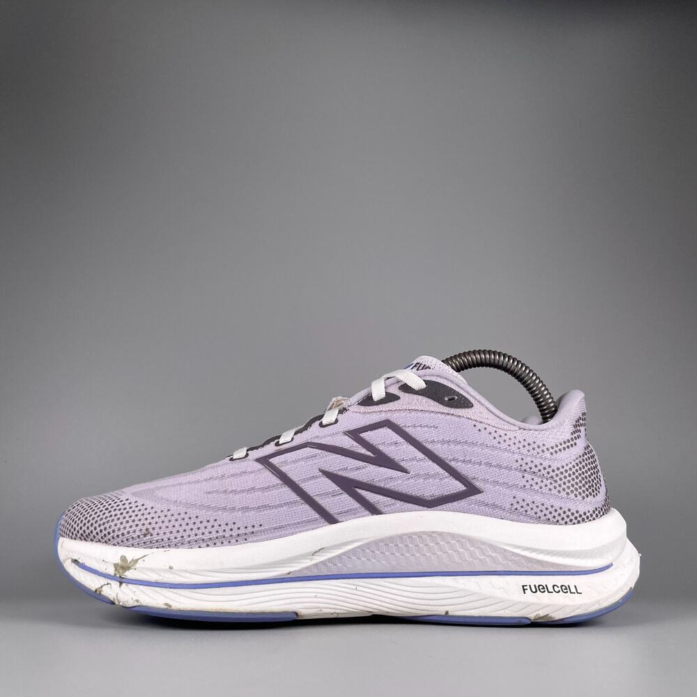 New Balance FuelCell Walker Elite Women's 8 Purple Running Shoe Running Sneakers